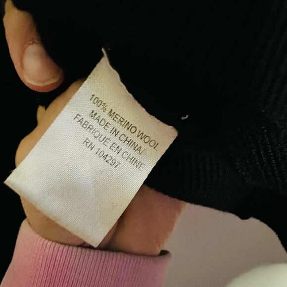 Milly Black Turtleneck Silver Button Accent Merino Wool Chunky Sweater Size L - Picture 7 of 10